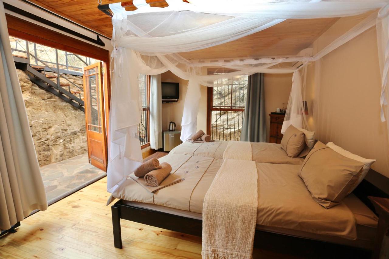 Ti Melen Boutique Guesthouse Виндхук Экстерьер фото